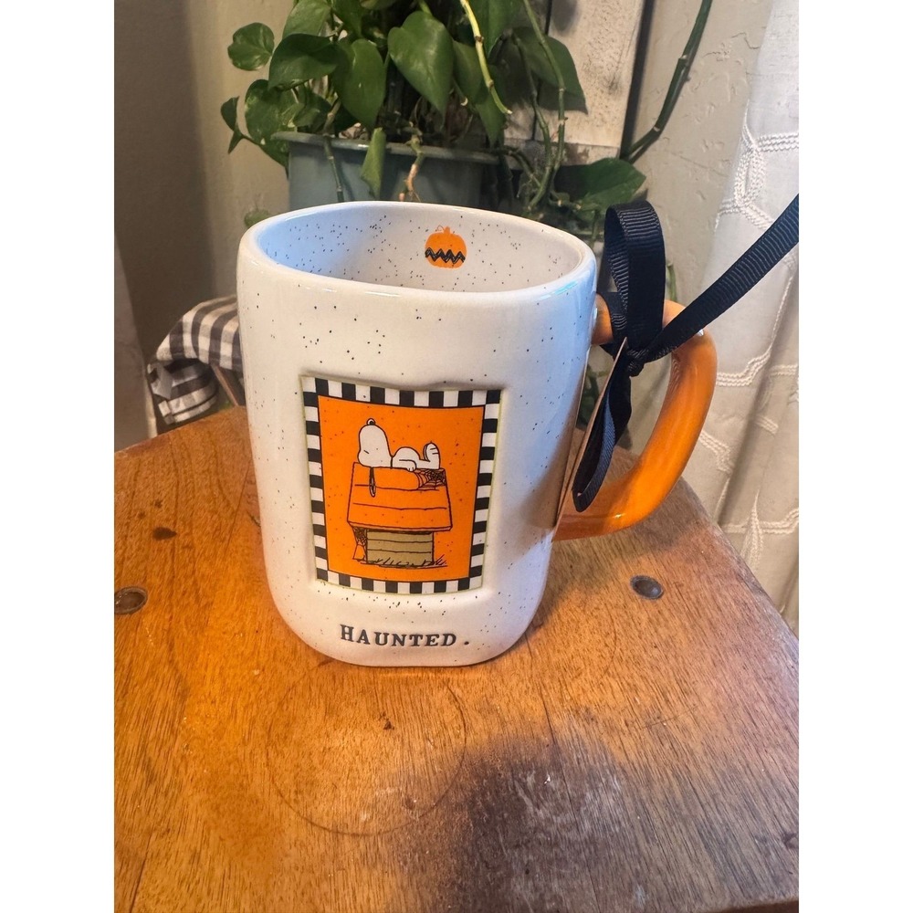 Rae Dunn "HAUNTED" snoopy mug Halloween Fall NWT